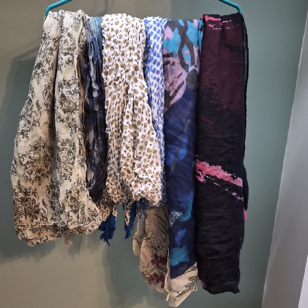 Lot of 6 Assorted Patterned Scarves